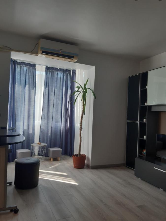 Miha'S Apartament Sulina Eksteriør billede
